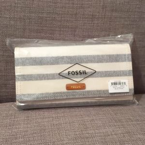 Fossil clutch